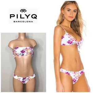 New. PILYQ floral bikini set with reversible top. 2-way. NWOT